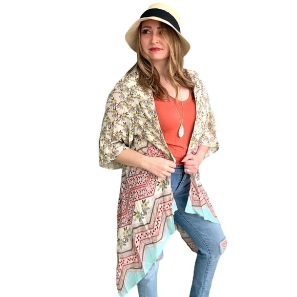 Francesca’s Blue Rain Floral Boho Chic Long Floral Kimono Size Small - Picture 3 of 16